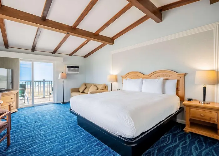 Norseman Resort On The Beach